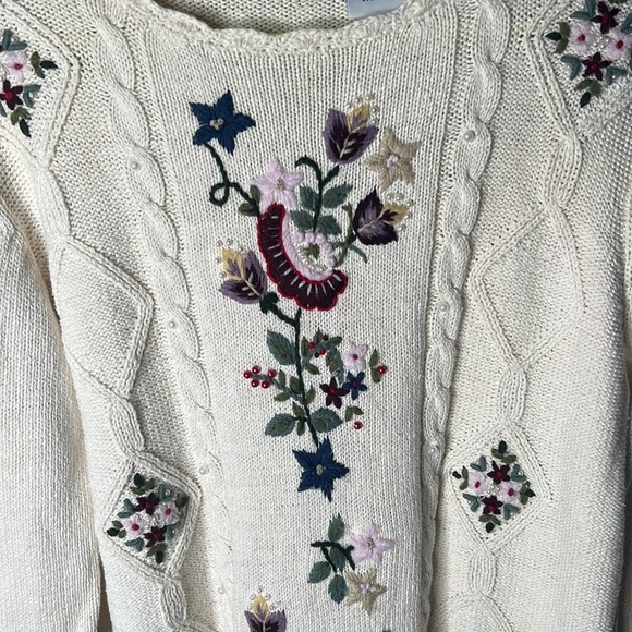 VTG Blair Sweater Embroidered - Picture 3 of 5